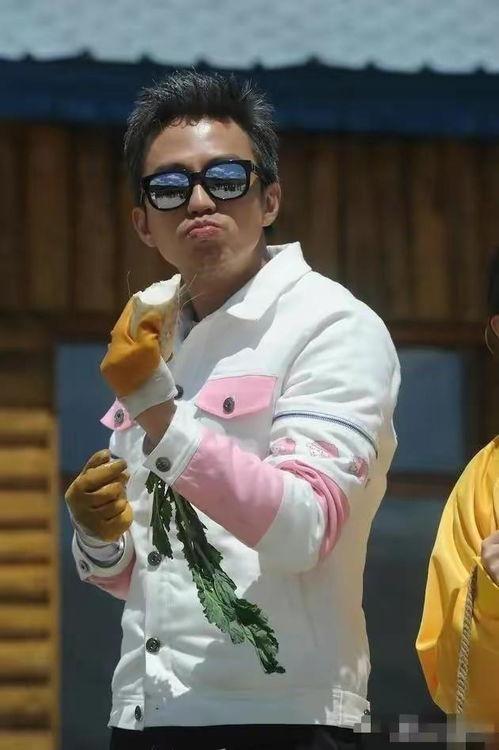 跑男邓超搞笑图片,笑料百出，欢乐无限