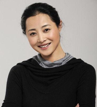 范瑞雪个人资料,才华横溢的年轻艺术家，艺术与人生的完美融合